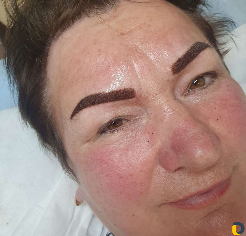 Перманентный макияж (татуаж) глаз бровей губ