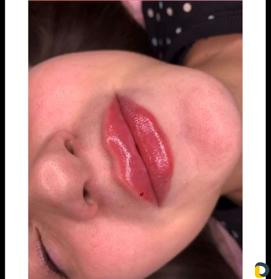 Перманентный макияж (татуаж) глаз бровей губ