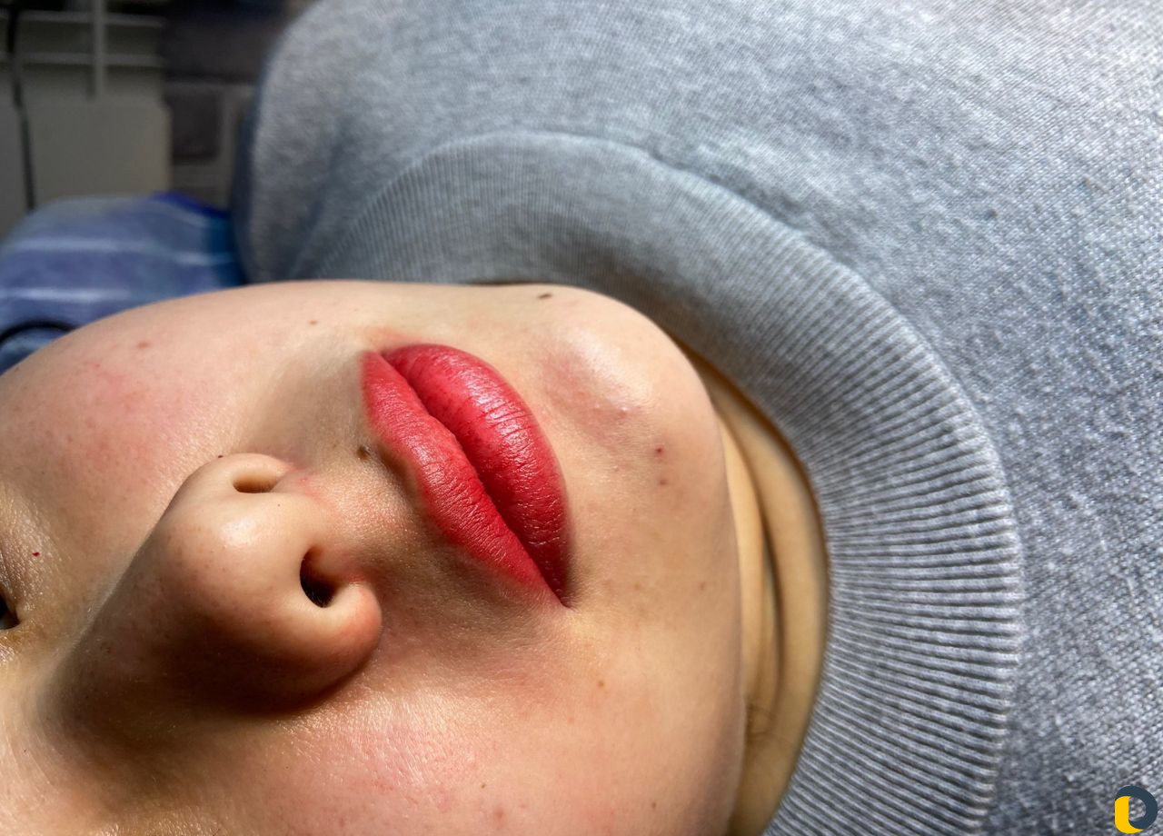 Перманентный макияж татуаж