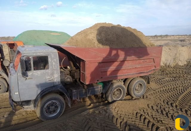 Песок, щебень, камень