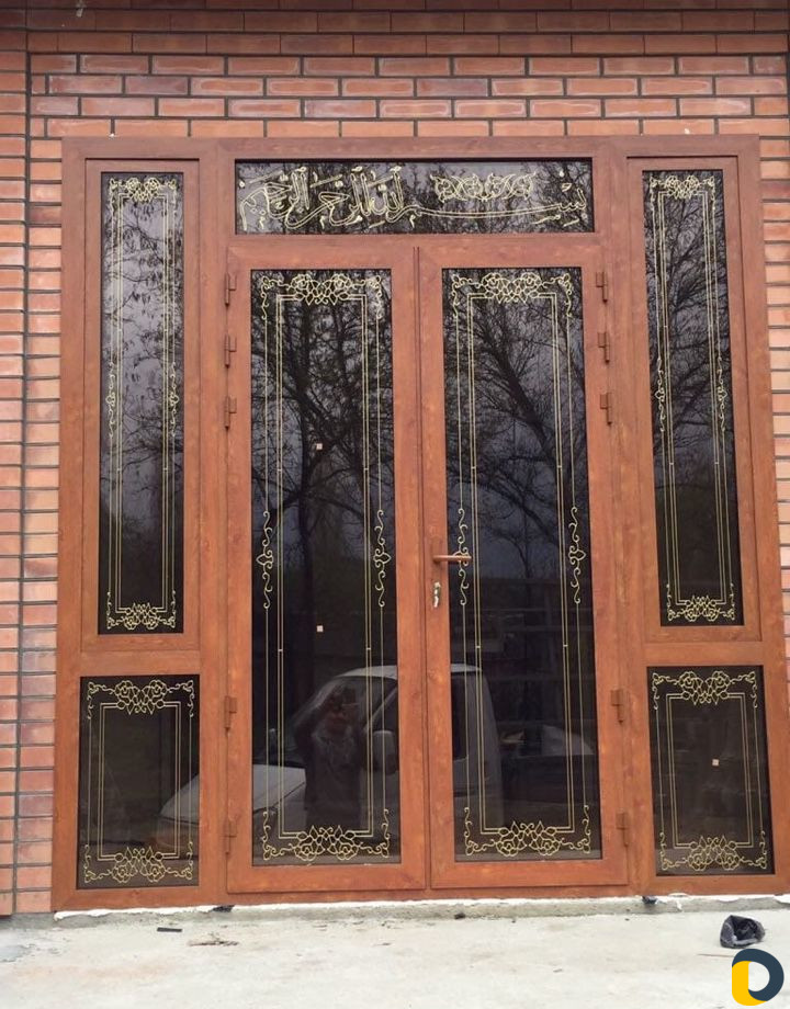 Пластиковые алюминиевые окна двери витражи бартер