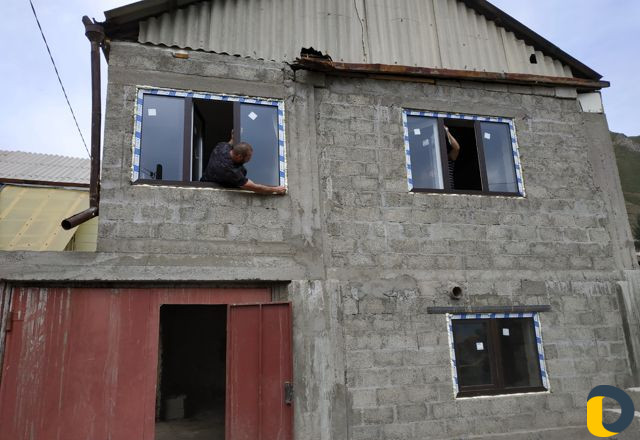 Пластиковые и алюминиевые окна, двери, перегородки