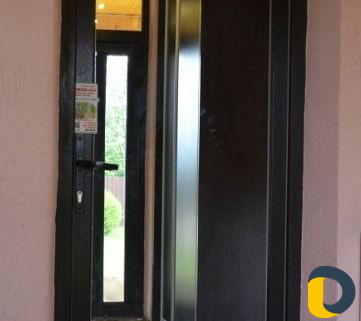 Пластиковые окна двери москитная сетка в подарок