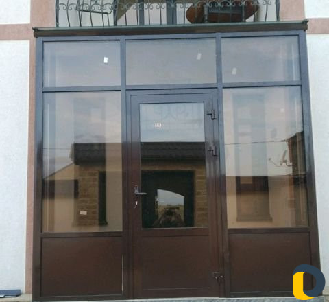 Пластиковые окна двери