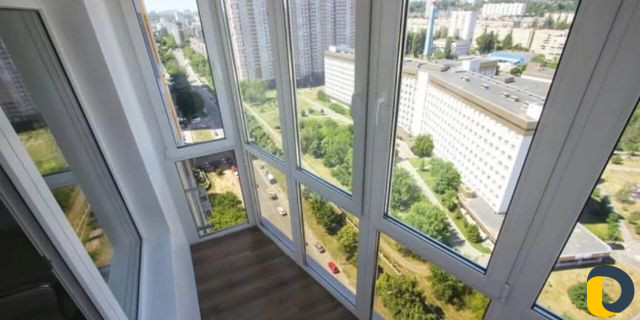 Пластиковые окна и остекление балконов