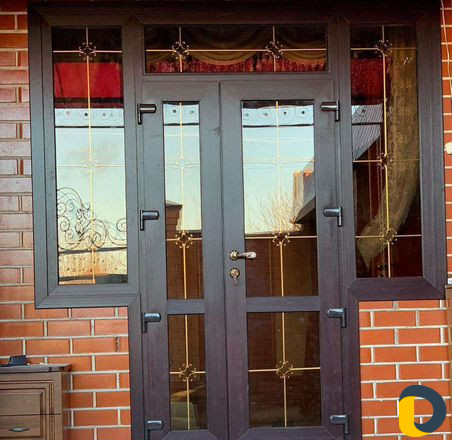 Пластиковые Окно и Двери и Витражи Рассрочка