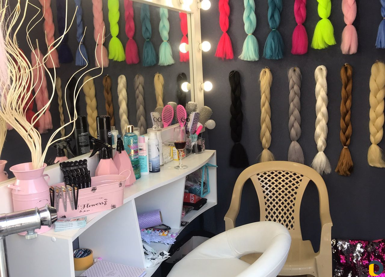 Плетение косичек