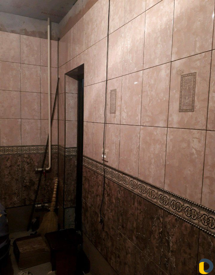 Плиточник Укладчик кафельной плитки