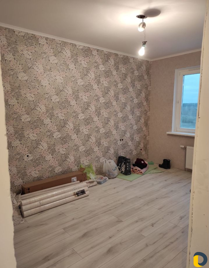 Поклейка обоев качественно