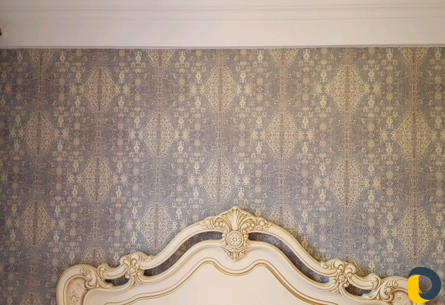 Поклейка обоев любых видов. побелка