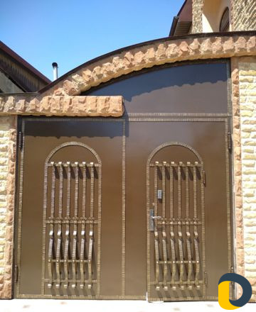 Покраска ворот