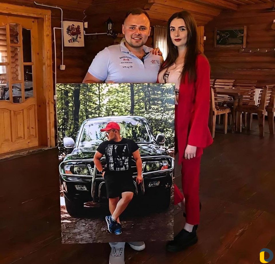 Портрет по фото на холсте