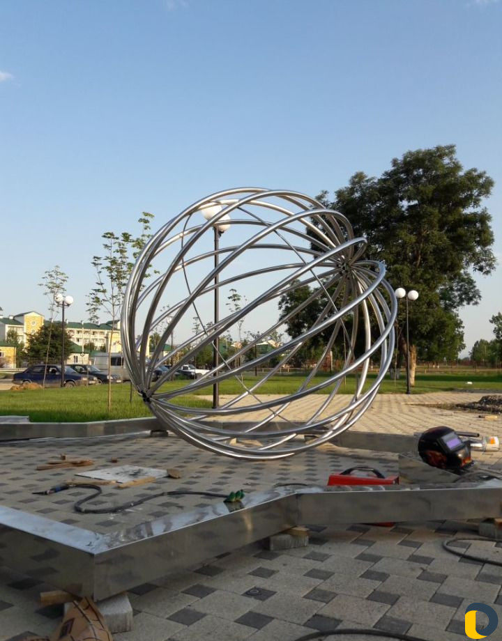 Поручни,перила,отбойники