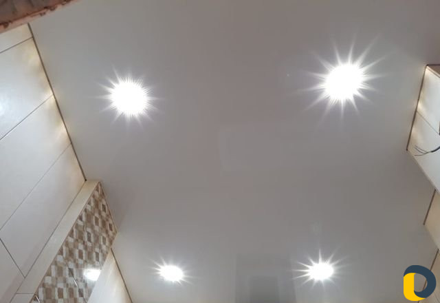 Потолок,Натяжные потолки