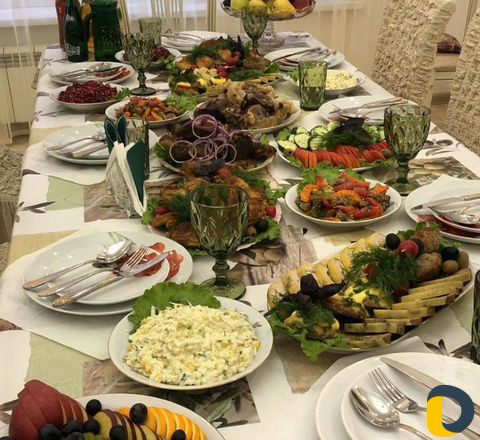 Повара,официанты,посудомойщицы