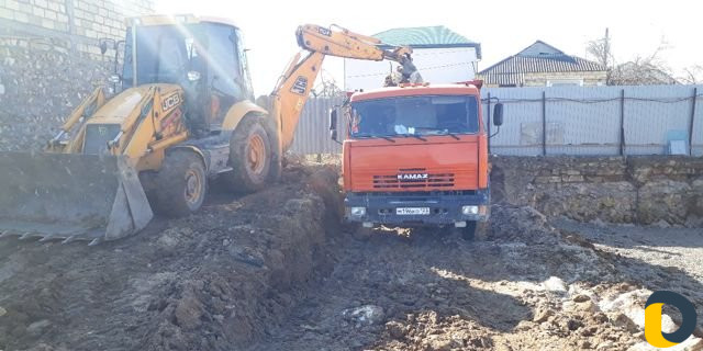 Предоставляем услуги спец техники эксковатор JCB 3