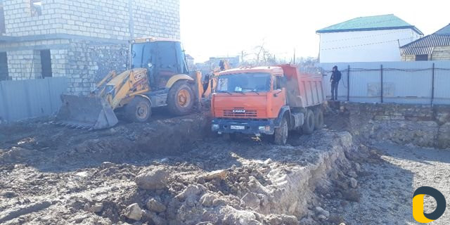 Предоставляем услуги спец техники эксковатор JCB 3