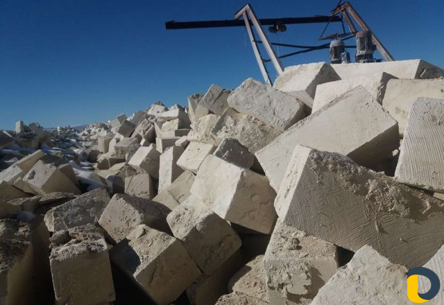 Природный чистый качественный камень