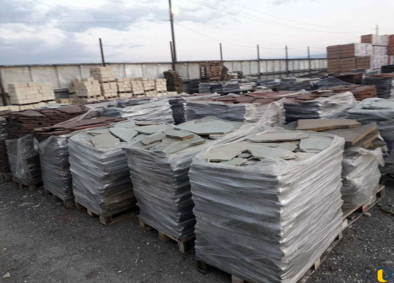 Природный камень