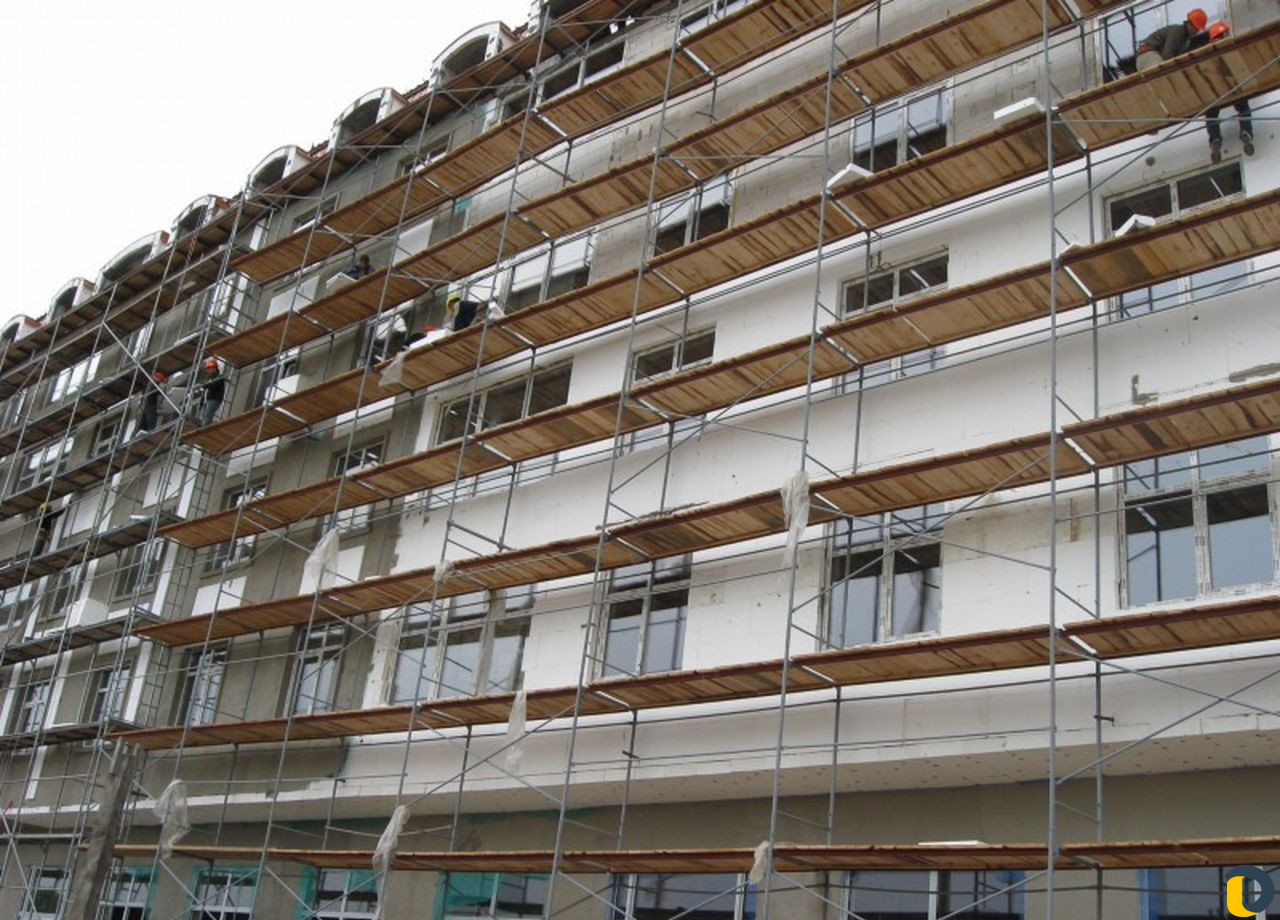 Продаю или сдаю в аренду строительные леса