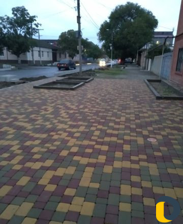 Продаж и установка тротуарной плитки