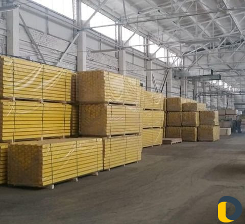 Продажа фанеры, стоек опалубки для строительных ор