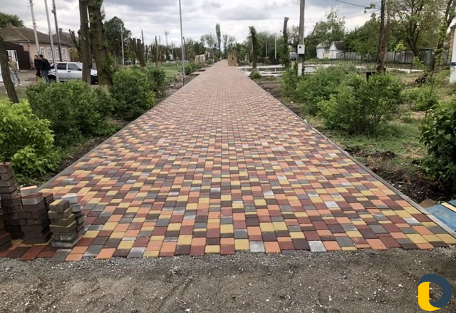 Продажа и Установка тротуар плитки