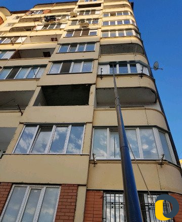 Профессиональная мойка окон, витрин, фасадов