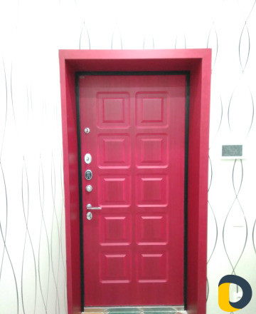 Профессиональная установка входных бронь дверей