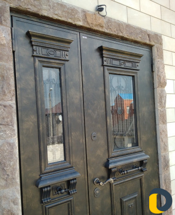 Профессиональная установка входных бронь дверей