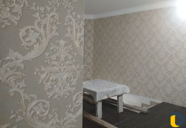 Профессионально клею Обои