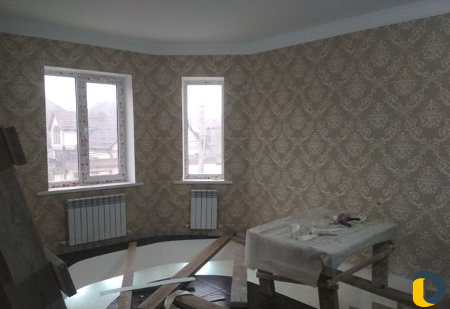Профессионально клею Обои
