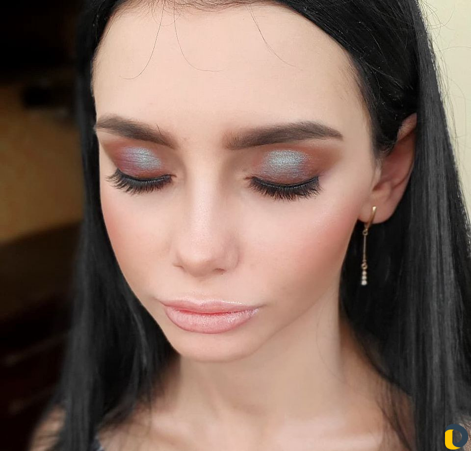 Профессиональный Визажист instagram: mua moon