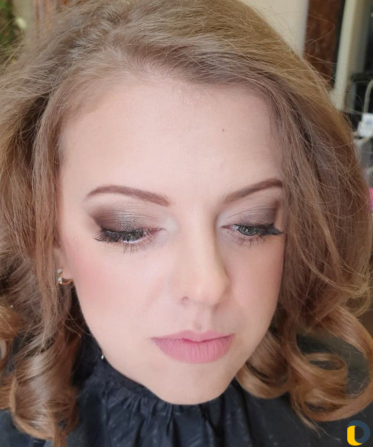 Профессиональный Визажист instagram: mua moon