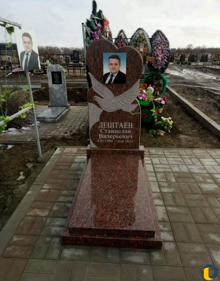 Производство и укладка тротуарной плитки,бордюры