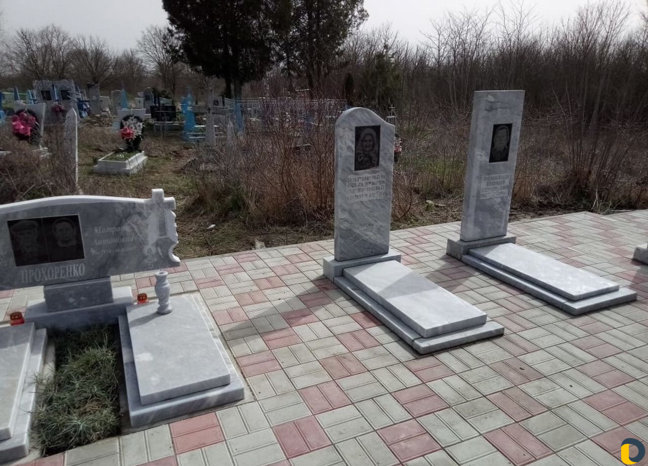 Производство и укладка тротуарной плитки,бордюры