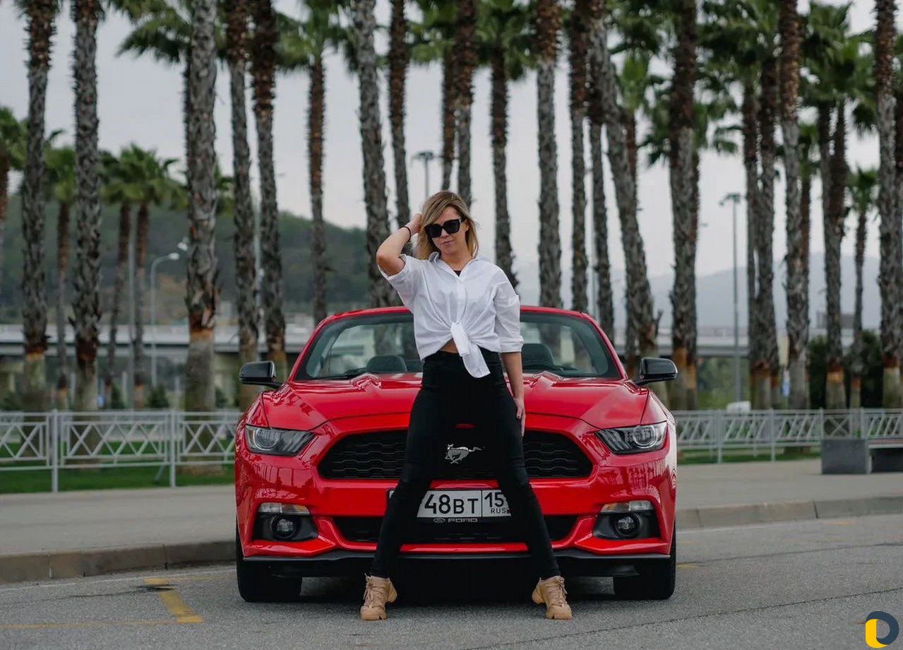 Прокат / Аренда Кабриолета Ford Mustang Red