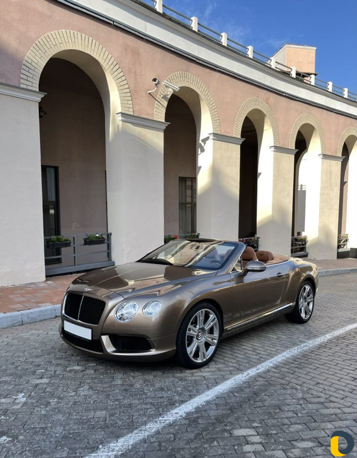 Прокат аренда кабриолетов Bentley Сочи Адлер