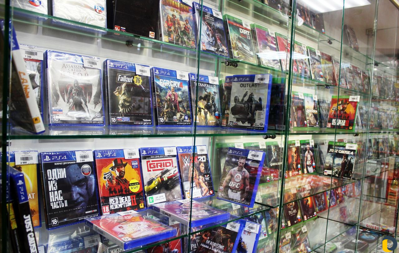 Прокат (аренда) консолей PS4, xbox ONE S