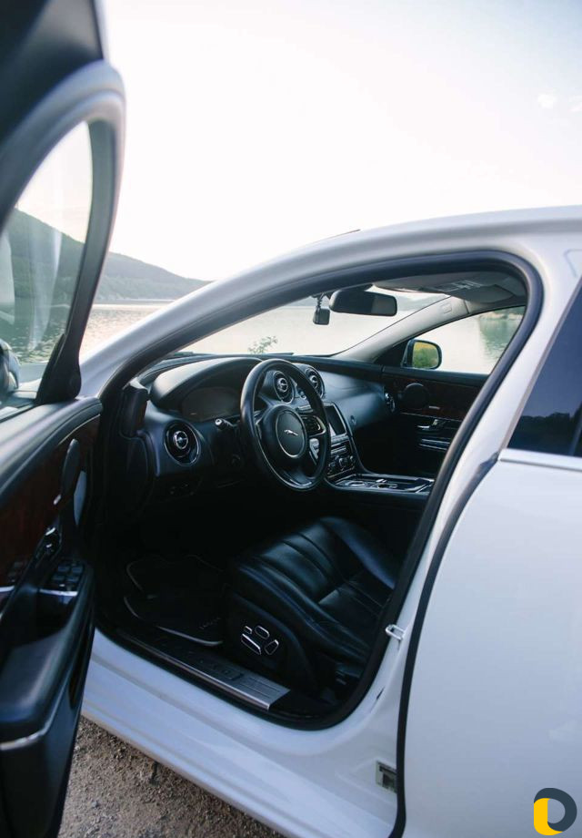 Прокат аренда Ягуар XJ (S класс), авто на свадьбу