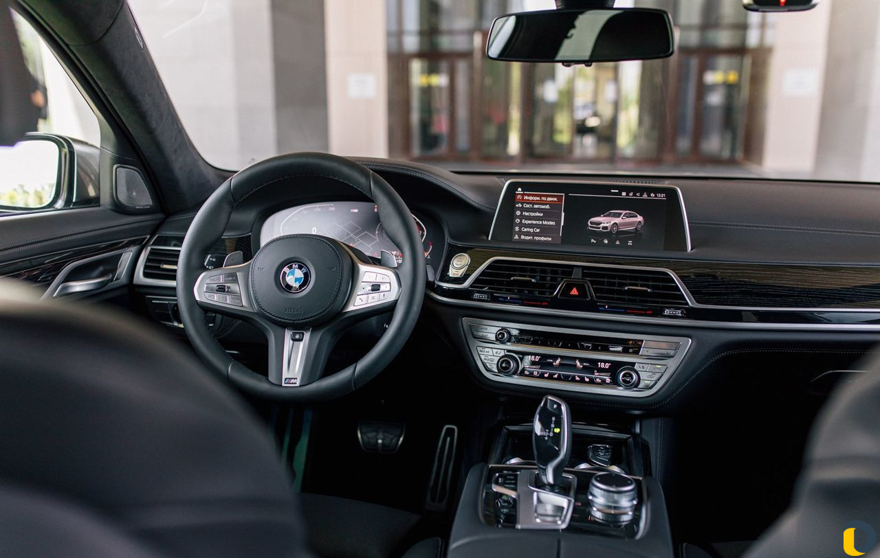 Прокат авто BMW 740d Аренда автт