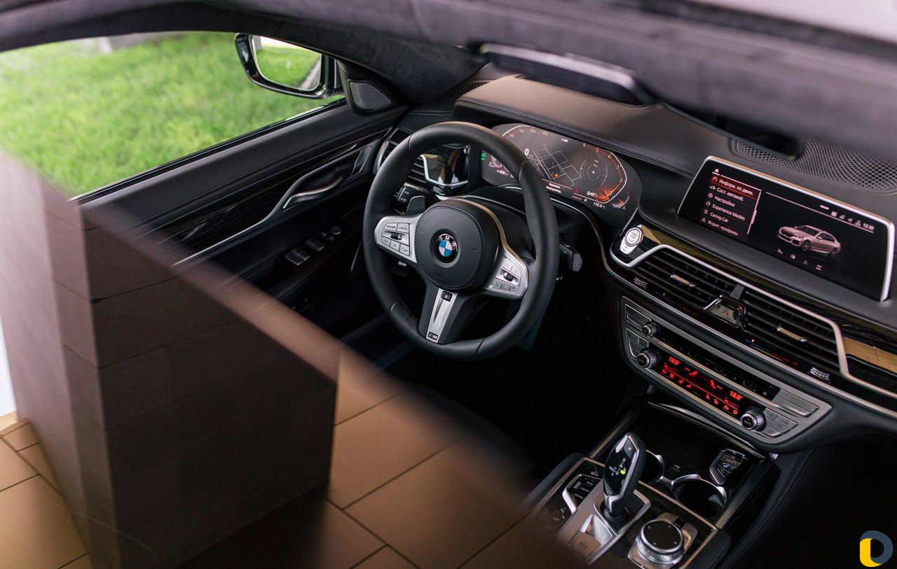 Прокат авто BMW 740d Аренда автт
