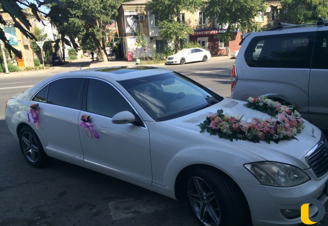 Прокат авто Lexus GS 350 Мерс 221