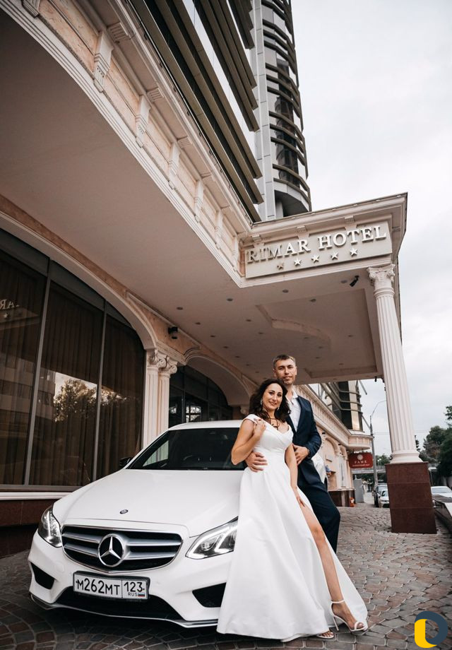 Прокат авто Mercedes на свадьбу