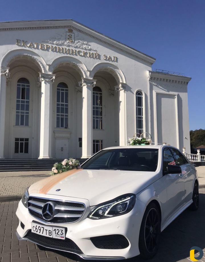 Прокат авто Mercedes на свадьбу