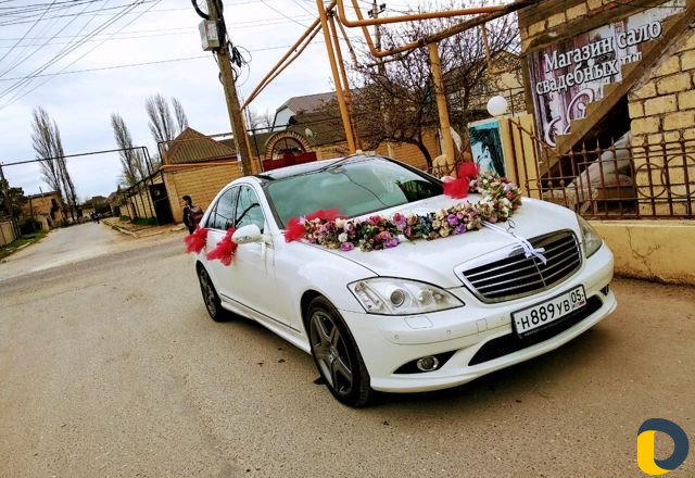 Прокат авто Мерседес 221
