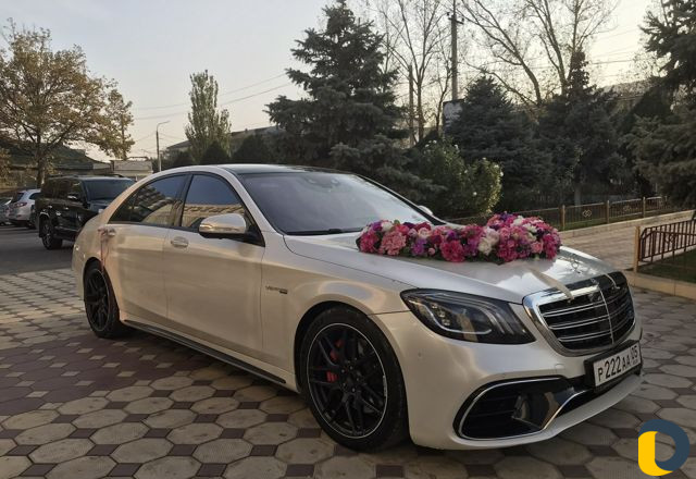 Прокат авто Мерседес 222