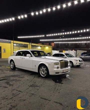 Прокат авто на свадьбу Maybach 222