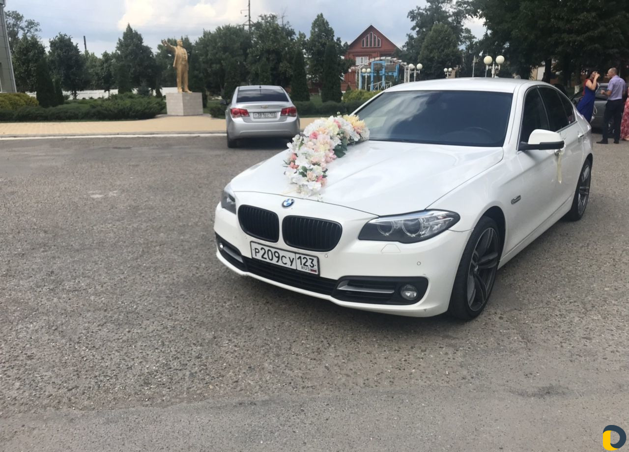 Прокат авто на свадьбу