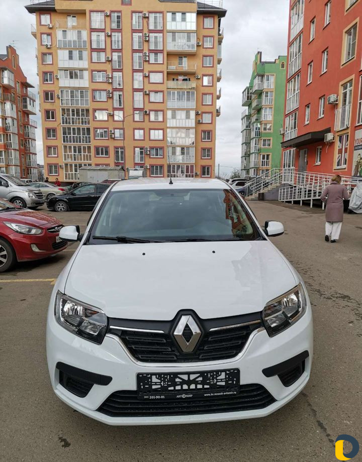 Прокат авто Рено Логан